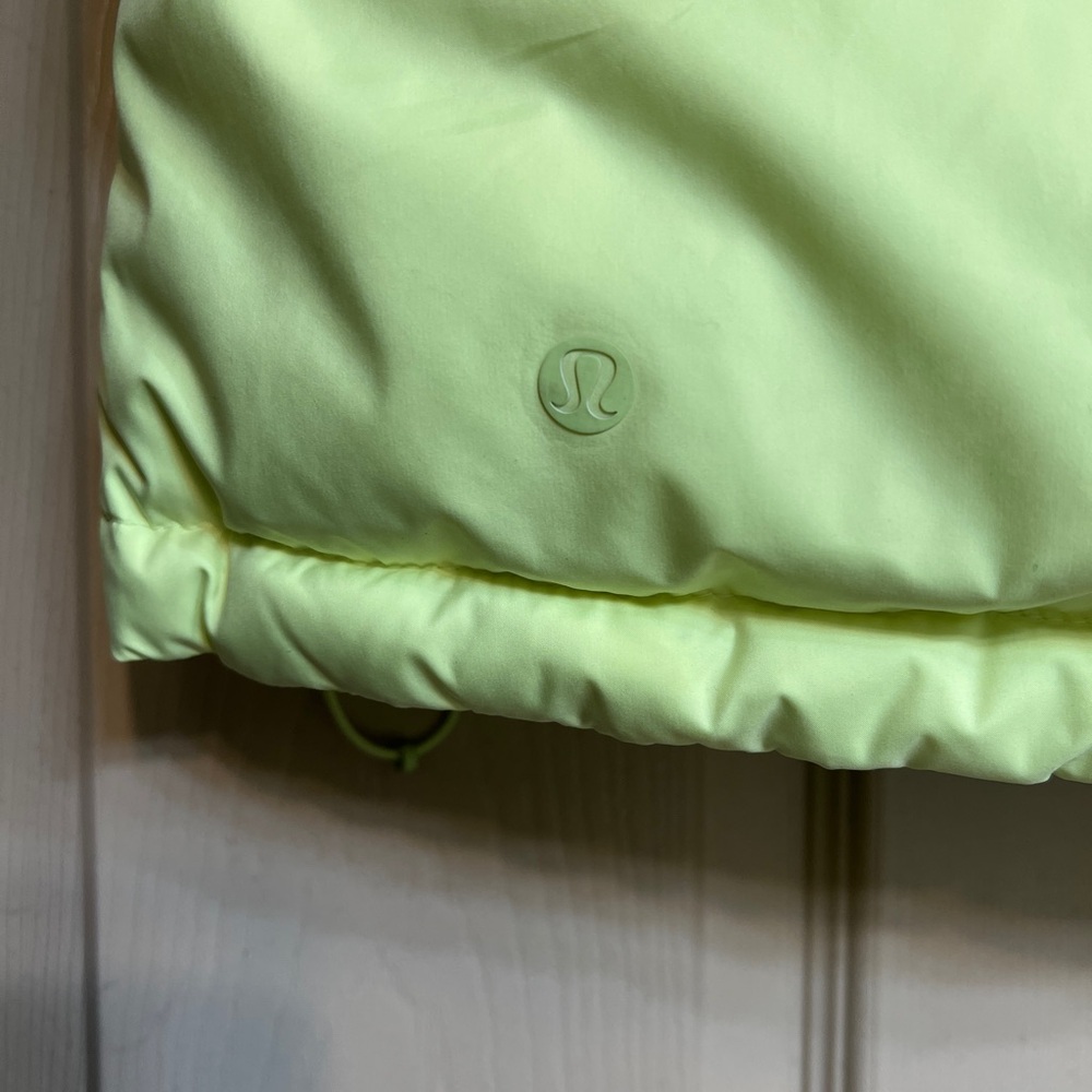 Lululemon Neon Yellow Puffer Vest 0 - Picture 4 of 10